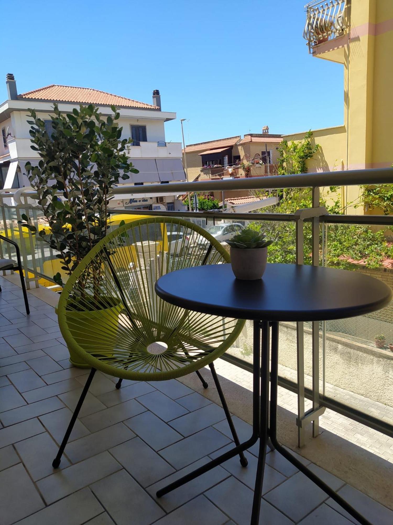 La Perla Del Mare - 9 Minutes From Fco Airport - Free Wifi E Netflix Apartment Fiumicino Exterior photo